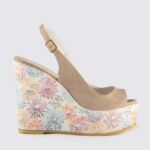 ΚΑΣΤΟΡΙΝΗ ΠΛΑΤΦΟΡΜΑ ΜΕ ΔΕΡΜΑ ΚΑΙ FLORAL