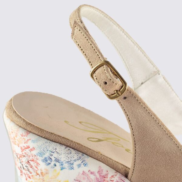 ΚΑΣΤΟΡΙΝΗ ΠΛΑΤΦΟΡΜΑ ΜΕ ΔΕΡΜΑ ΚΑΙ FLORAL - Image 4