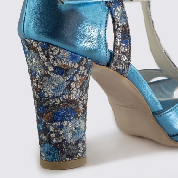 ΔΕΡΜΑΤΙΝΟ ΠΕΔΙΛΟ ΜΕ FLORAL ΚΑΙ ΣΤΡΑΣ - Image 4