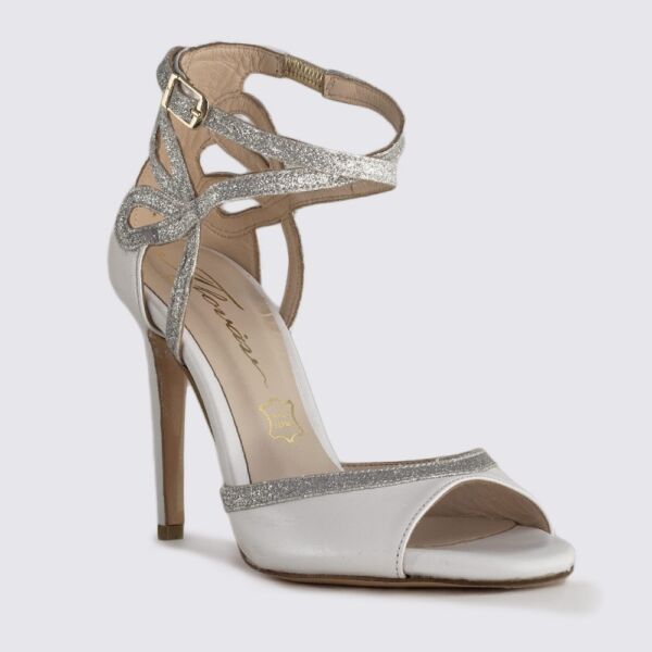 ΛΕΥΚΟ ΠΕΡΛΕ ΠΕΔΙΛΟ ΜΕ ΑΣΗΜΙ ΓΚΛΙΝΤΕΡ - Image 2