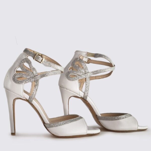 ΛΕΥΚΟ ΠΕΡΛΕ ΠΕΔΙΛΟ ΜΕ ΑΣΗΜΙ ΓΚΛΙΝΤΕΡ - Image 3