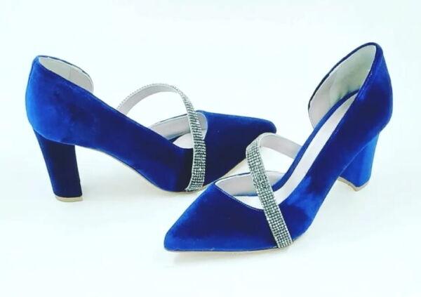 ΓΟΒΑ ΒΕΛΟΥΔΟ-ΔΕΡΜΑ ΚΑΙ ΚΡΥΣΤΑΛΛΑ - Image 1